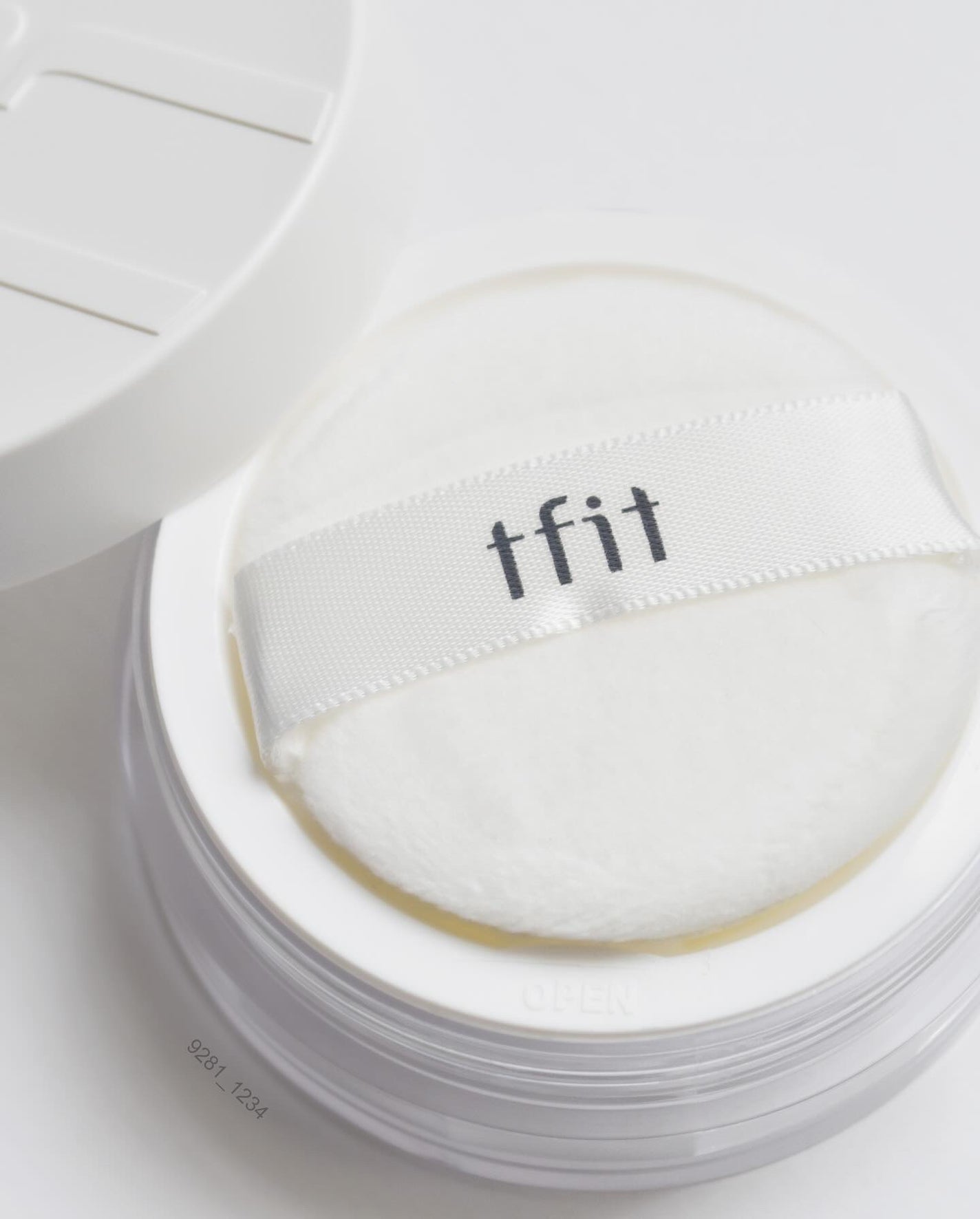 トランスルーセントセットフィニッシングパウダー/TFIT/ルースパウダーを使ったクチコミ(2枚目)