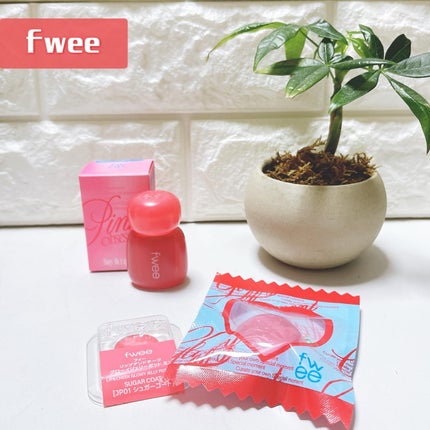 フィー ピンクオブセッションステイフィットティント/fwee/リップティントを使ったクチコミ(1枚目)