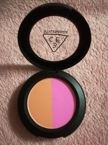 3CE DUO COLOR FACE BLUSH/3CE/パウダーチークを使ったクチコミ（2枚目）