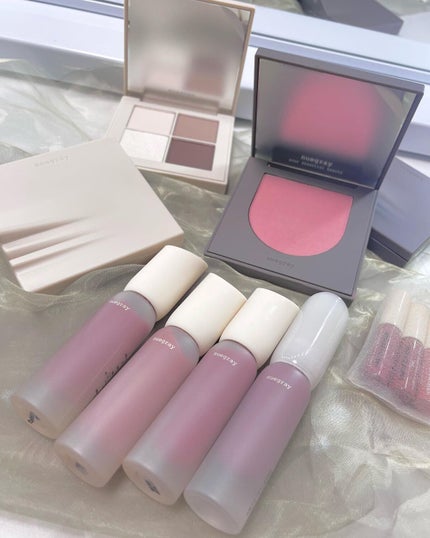 ヌグローウィリキッド/nuegray/口紅を使ったクチコミ(2枚目)