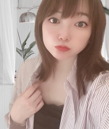 依緒♡フォロバ強化中🤍🤍🤍 on LIPS 「.❤︎.*#スリミューズ ❤︎.*#スリムアップキャミソール着..」(4枚目)