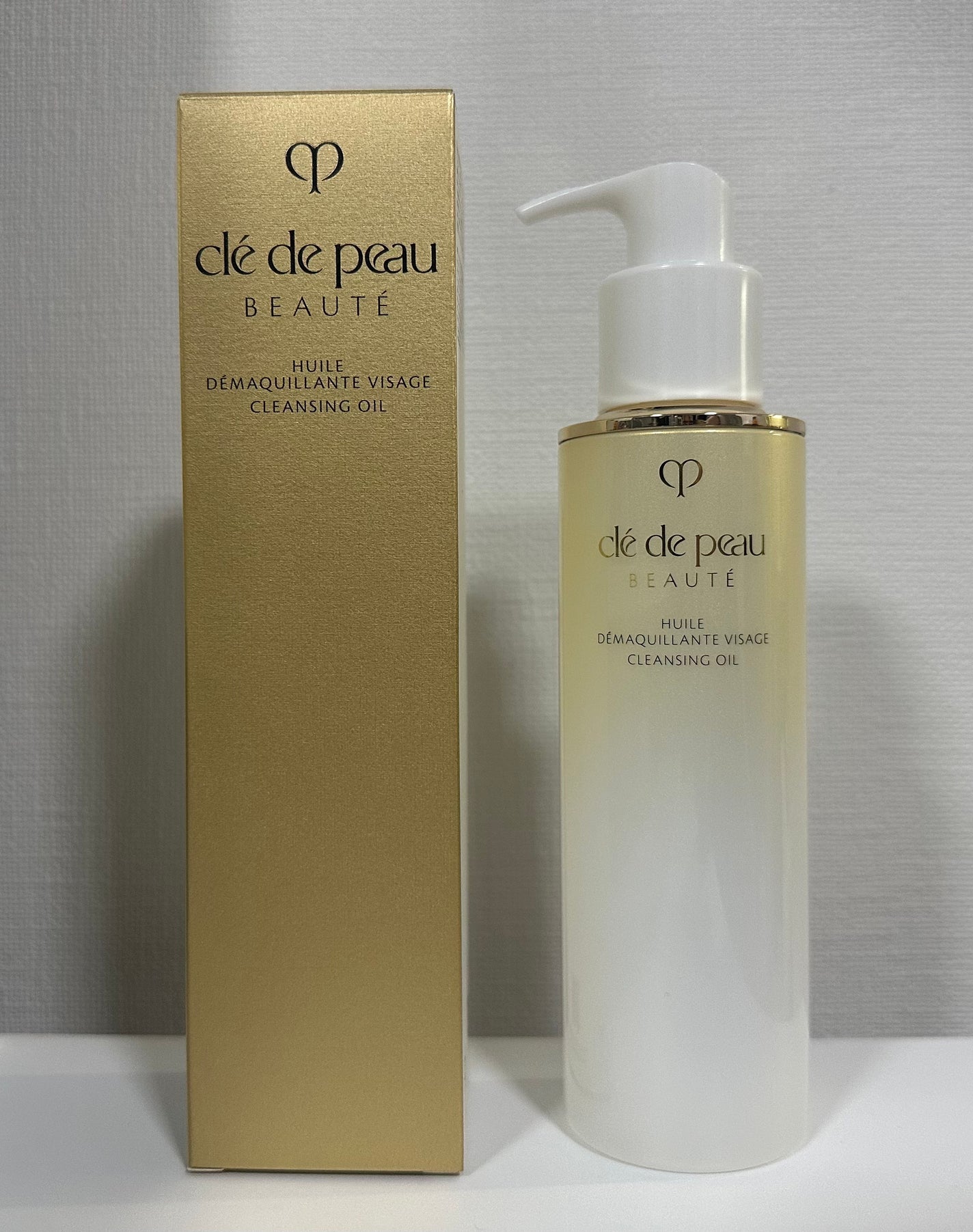 ユイルデマキアントヴィサージュ/クレ・ド・ポー ボーテ/オイルクレンジングを使ったクチコミ(1枚目)