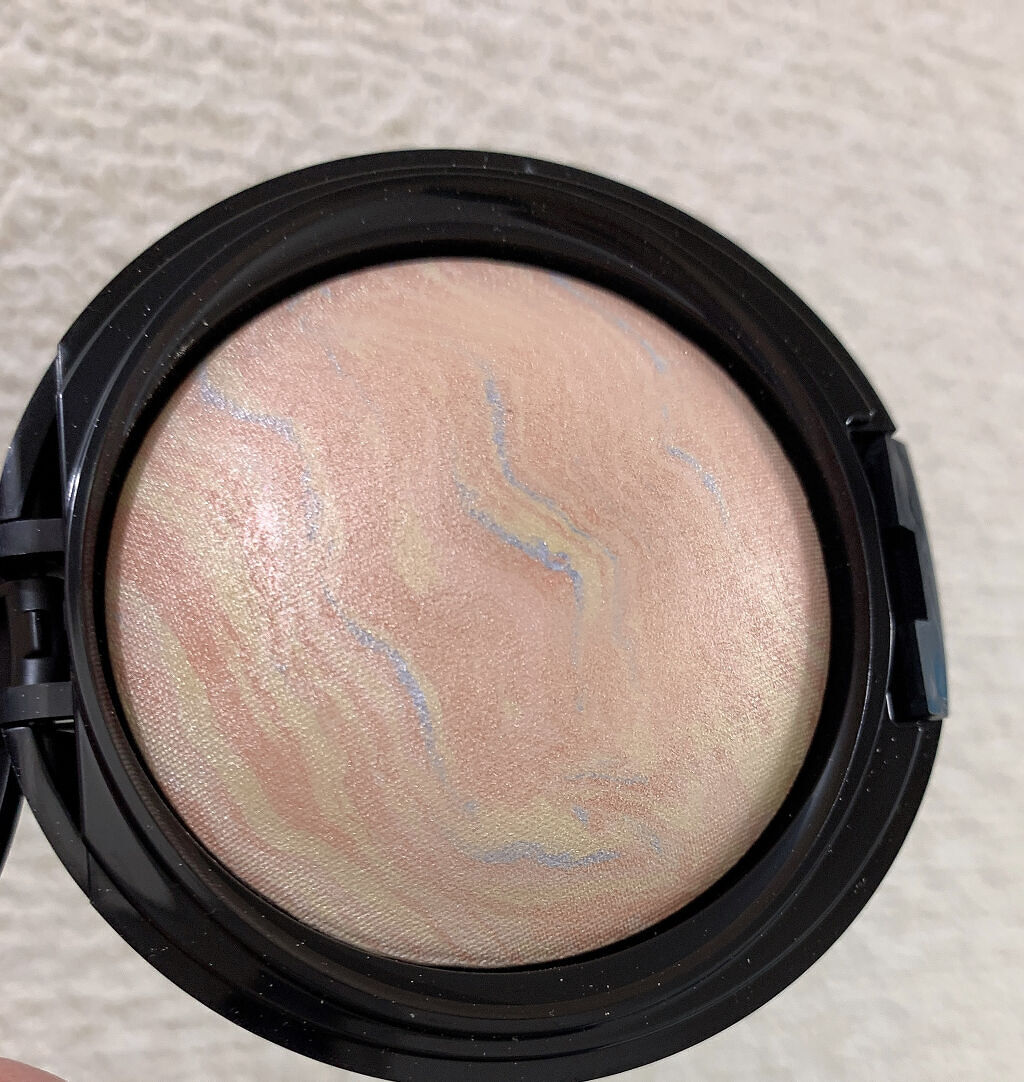 マーブルハイライター MH-1・ヴィーナスグロウ/LB/パウダーチークを使ったクチコミ（3枚目）