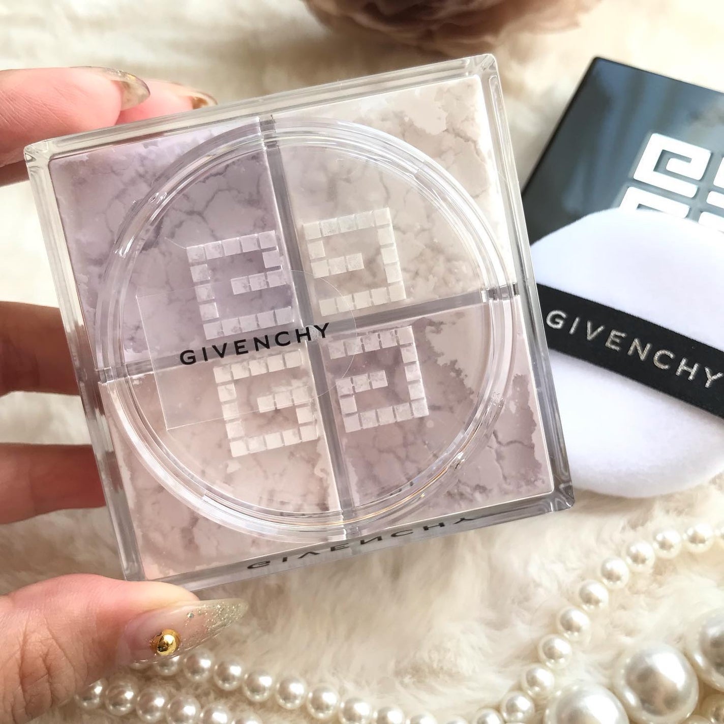 プリズム・リーブル/GIVENCHY/ルースパウダーを使ったクチコミ(4枚目)