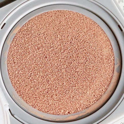 UUUNI ブライトアップスキンファンデーションのクチコミ「・
・
メイク業界の一線で
活躍し続ける中嶋竜司監修、
国内生産のファンデーション
@uuu.....」(3枚目)