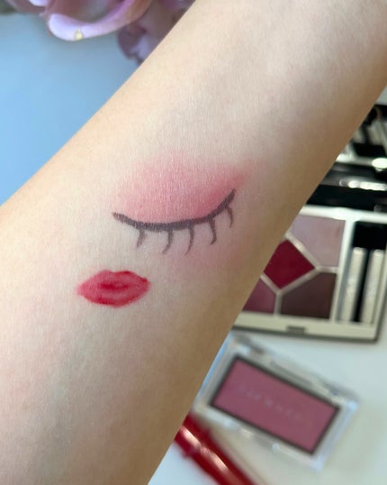 かなこ on LIPS 「【保存推奨】パーソナルカラー別飲み会🍻で使えるコスメセット💗忘..」(10枚目)
