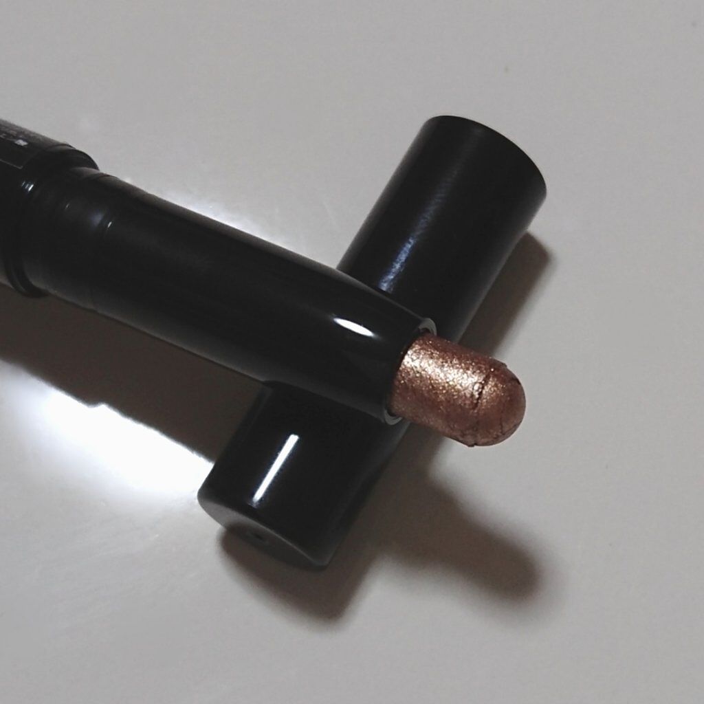 キャビアスティック アイカラー 32 METALLIC TAUPE/ローラ メルシエ/スティックアイシャドウを使ったクチコミ（3枚目）