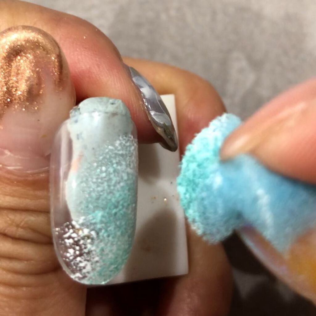 あやちょ on LIPS 「『激安簡単最強』説。こんな簡単でこんなに可愛くていいのか💅😎😂..」(3枚目)