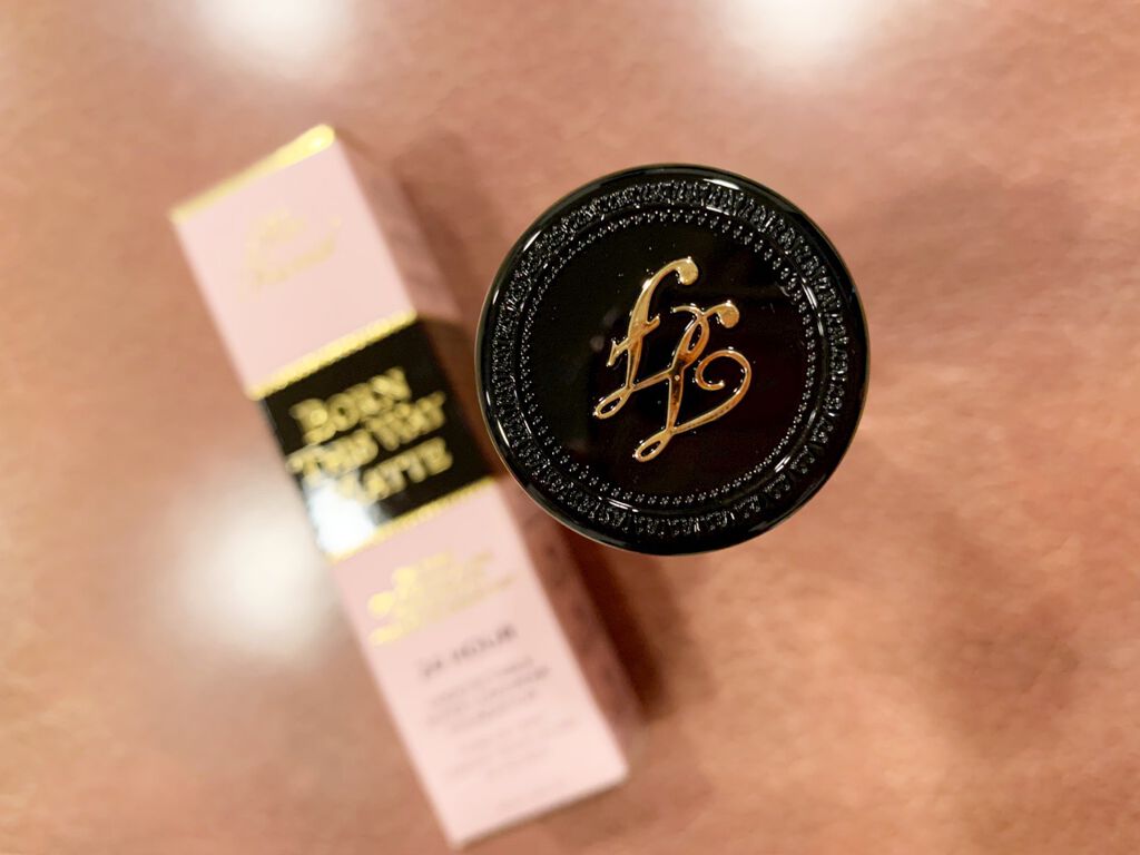 ボーン ディス ウェイ アンディテクタブル 24H マット ファンデーション/Too Faced/リキッドファンデーションを使ったクチコミ(2枚目)