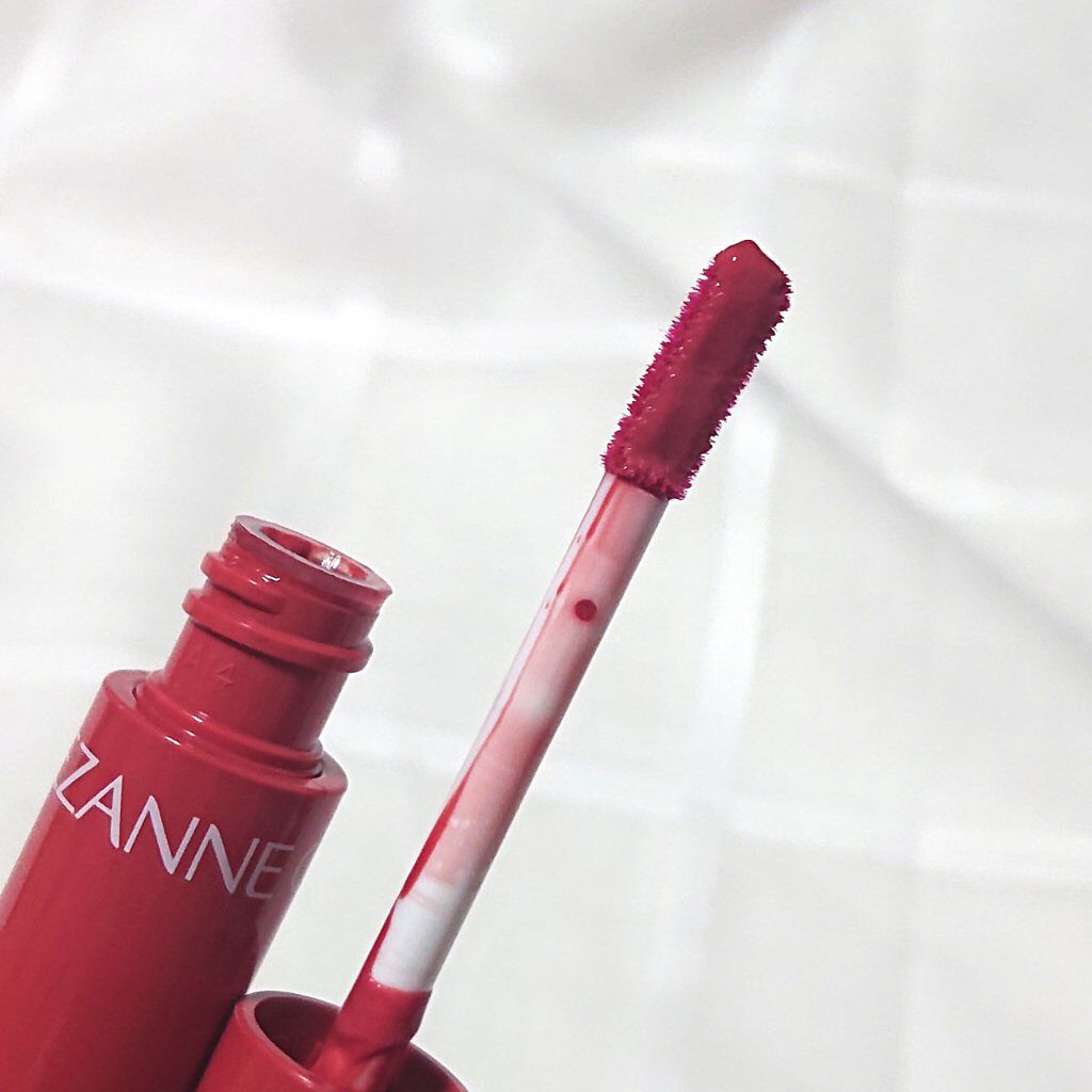 ウォータリーティントリップ/CEZANNE/リップティントを使ったクチコミ（2枚目）