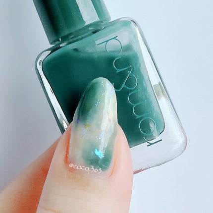 カラフルネイルズ/キャンメイク/マニキュアを使ったクチコミ(4枚目)