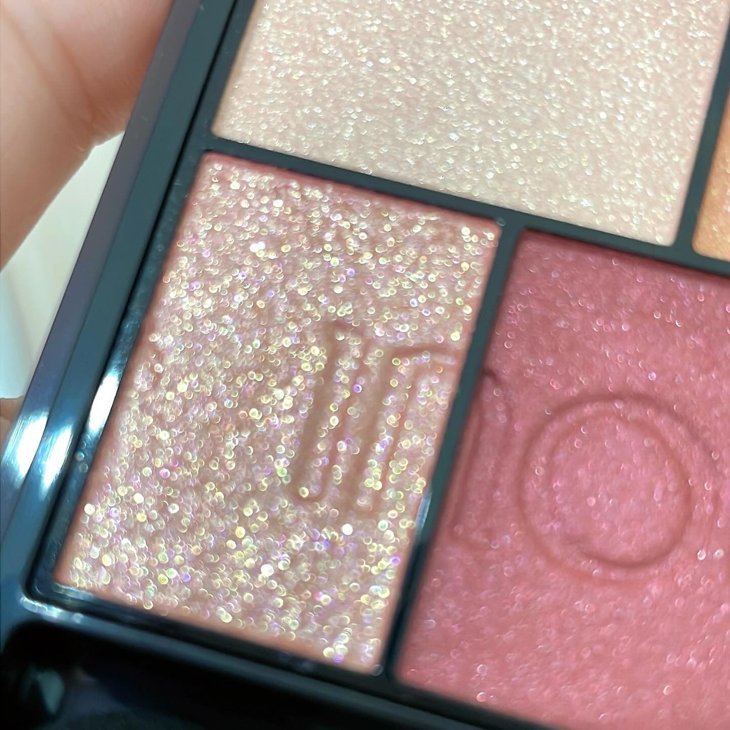 インウイ アイズ/INOUI/アイシャドウパレットを使ったクチコミ(5枚目)