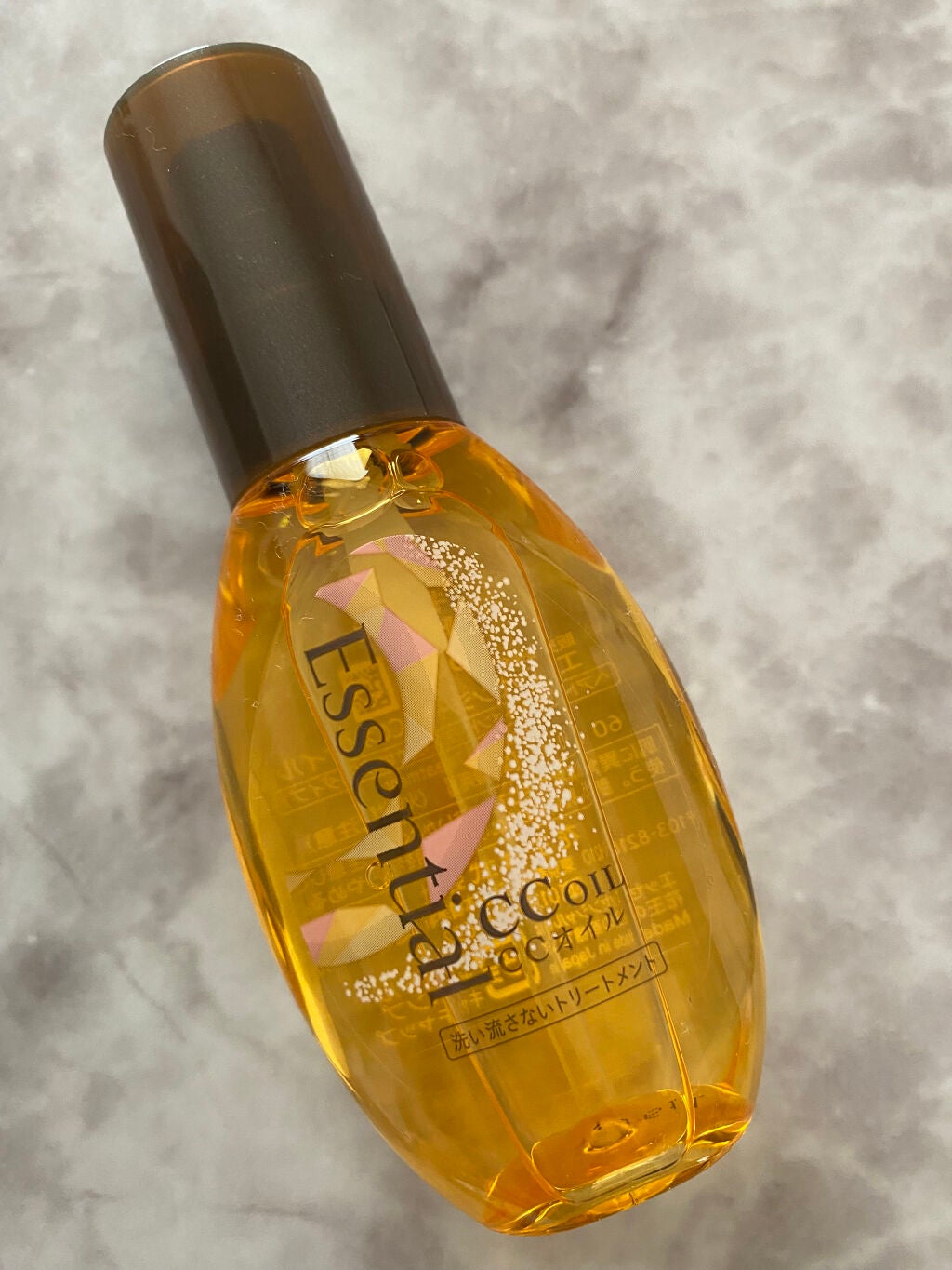 CCオイル/エッセンシャル/ヘアオイルを使ったクチコミ(3枚目)