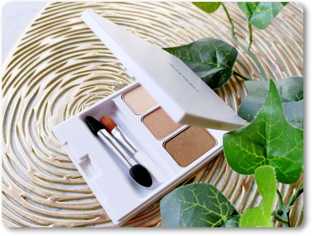 シンフォニック ローズ アイ カラー/AMRITARA/アイシャドウパレットを使ったクチコミ(1枚目)