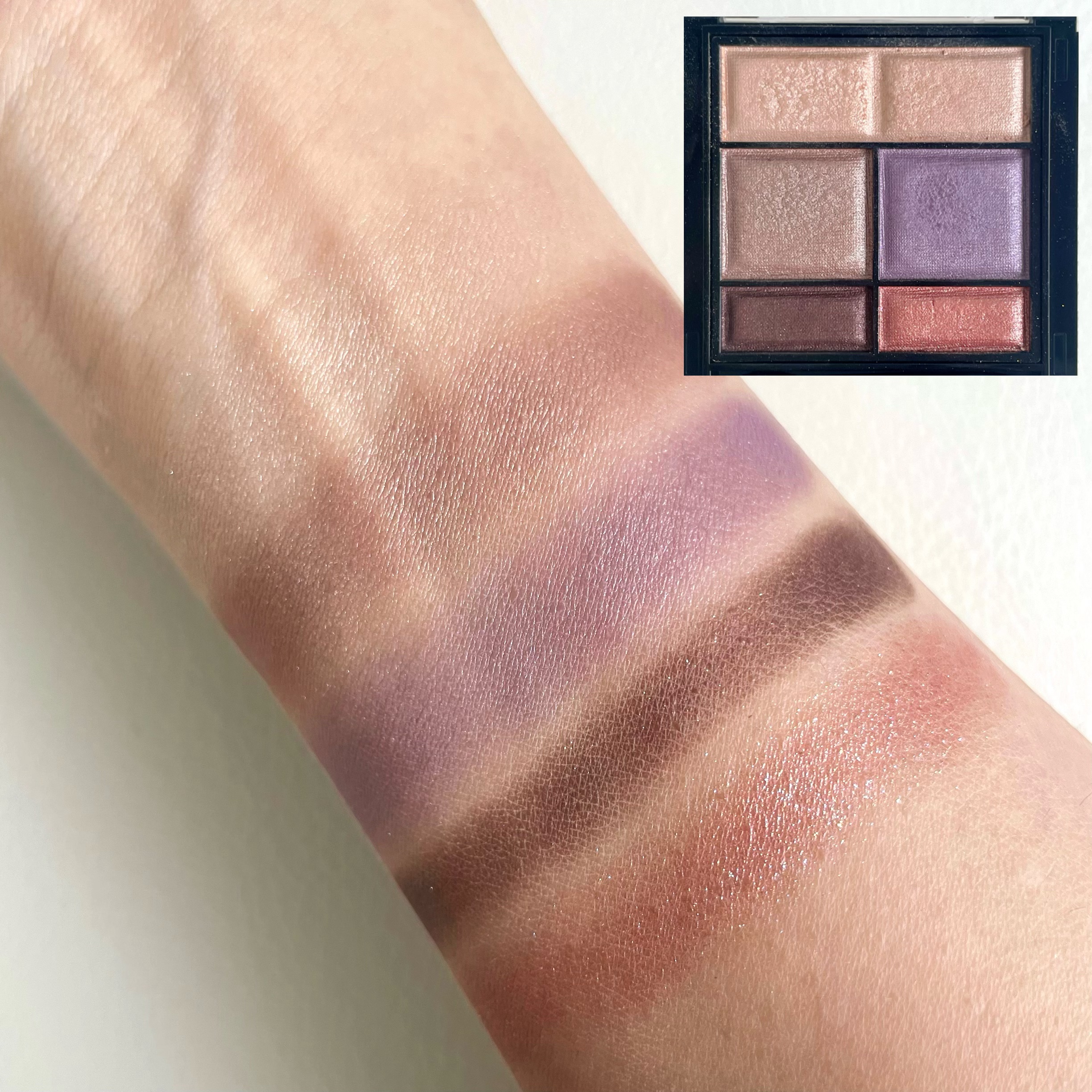 ワンダー スウィート アイシャドウ/リンメル ロンドン/アイシャドウパレットを使ったクチコミ（2枚目）