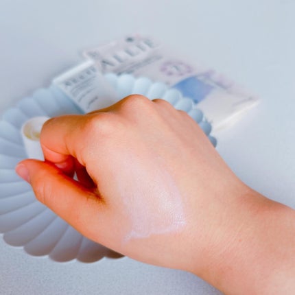 クロノビューティ カラーオンUV/アリィー/日焼け止めクリームを使ったクチコミ(5枚目)