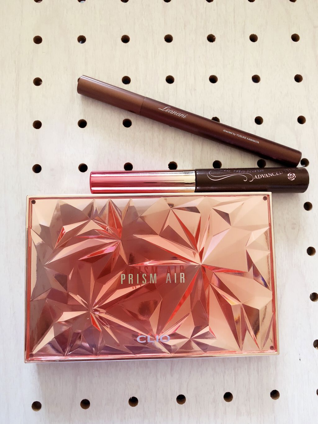 プリズム エアー アイ パレット/CLIO/アイシャドウパレットを使ったクチコミ（2枚目）