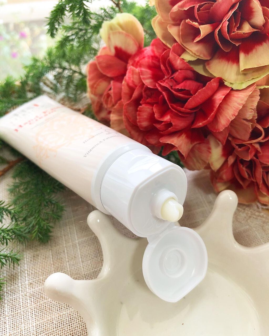 ヒノキハンド・ニークリーム/ヒノキ肌粧品/ハンドクリームを使ったクチコミ(4枚目)