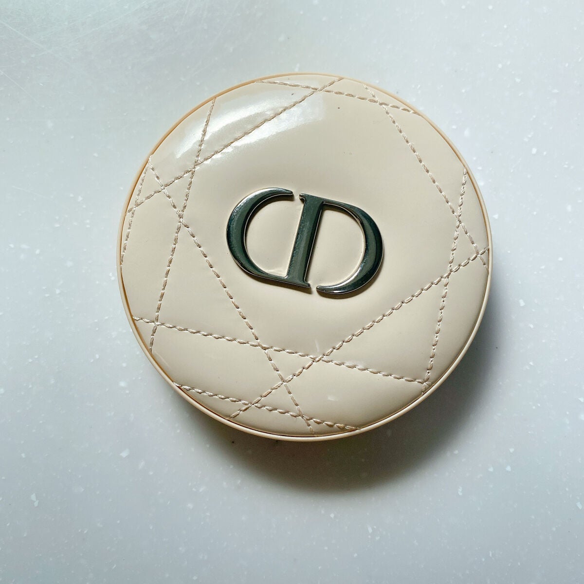 ディオールスキン フォーエヴァー クチュール ルミナイザー/Dior/プレストパウダーを使ったクチコミ(2枚目)