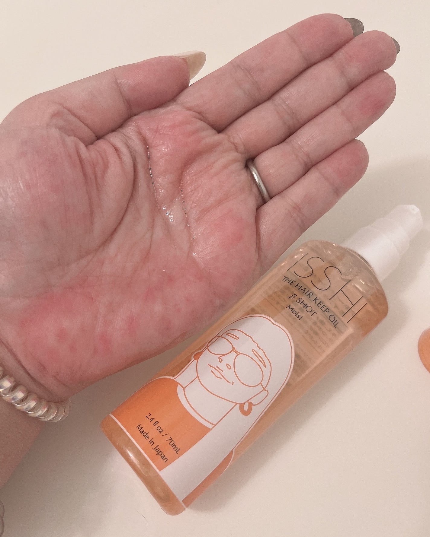 イッシ ザ ヘアキープオイルβショット モイスト/ISSHI/ヘアオイルを使ったクチコミ(2枚目)