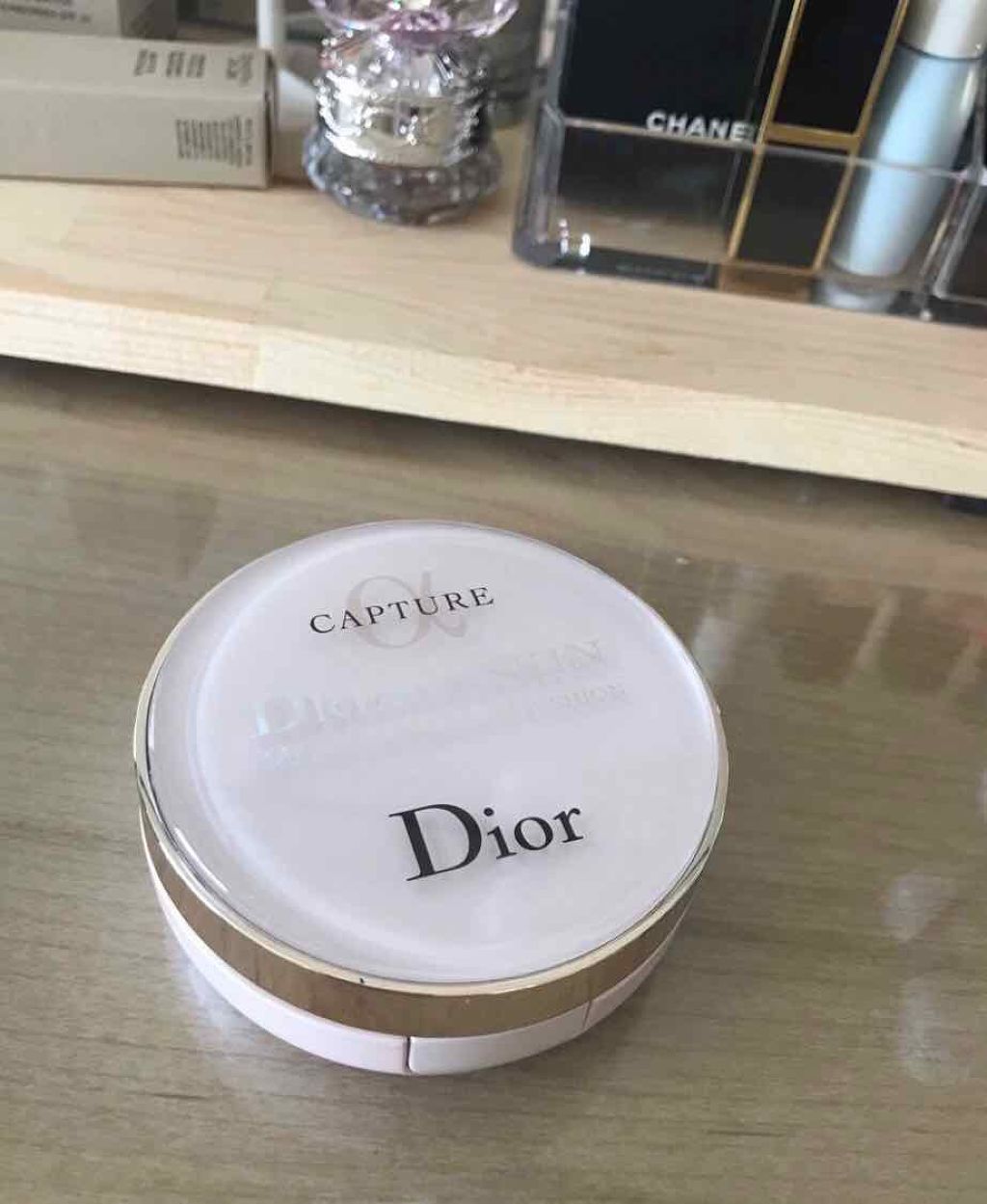 カプチュール ドリームスキン モイスト クッション SPF50 /PA+++ /Dior/クッションファンデーションを使ったクチコミ（2枚目）