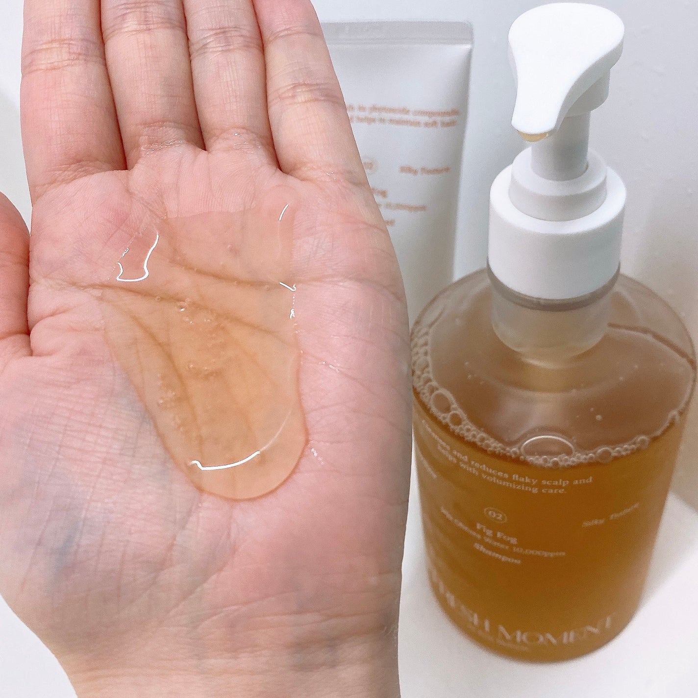 リフレッシュモーメントパフュームシャンプー/トリートメント Fig Fog/Free Moment /市販シャンプーを使ったクチコミ(3枚目)