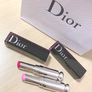 Dior アディクト ラッカー スティック
874 WALK OF FAME
202 STARGIRL

ラメの大暴力お迎えに上がりました…
もう見て感じてください
青ラメ！！！！それにピンクにパープル