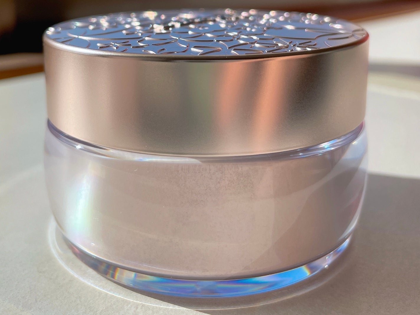 フェイスパウダー/DECORTÉ/ルースパウダーを使ったクチコミ(2枚目)