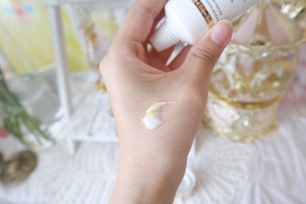 ダルバ ホワイトトリュフファーストスプレーセラム/ダルバ/ミスト状化粧水を使ったクチコミ(3枚目)