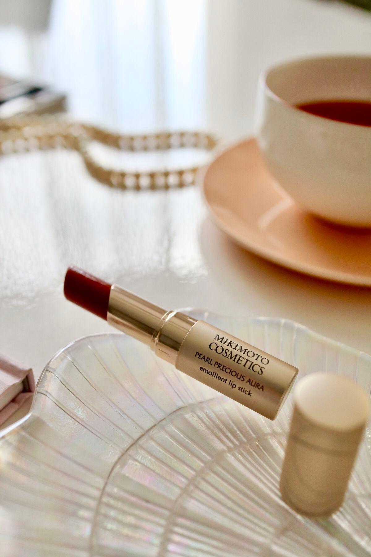 パールプレシャスオーラ エモリエント リップスティック/ミキモト コスメティックス/口紅を使ったクチコミ(3枚目)