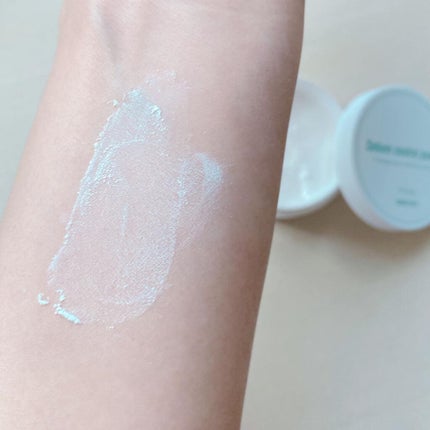 アニューム セバム コントロール パウダー/saat insight/ルースパウダーを使ったクチコミ(5枚目)