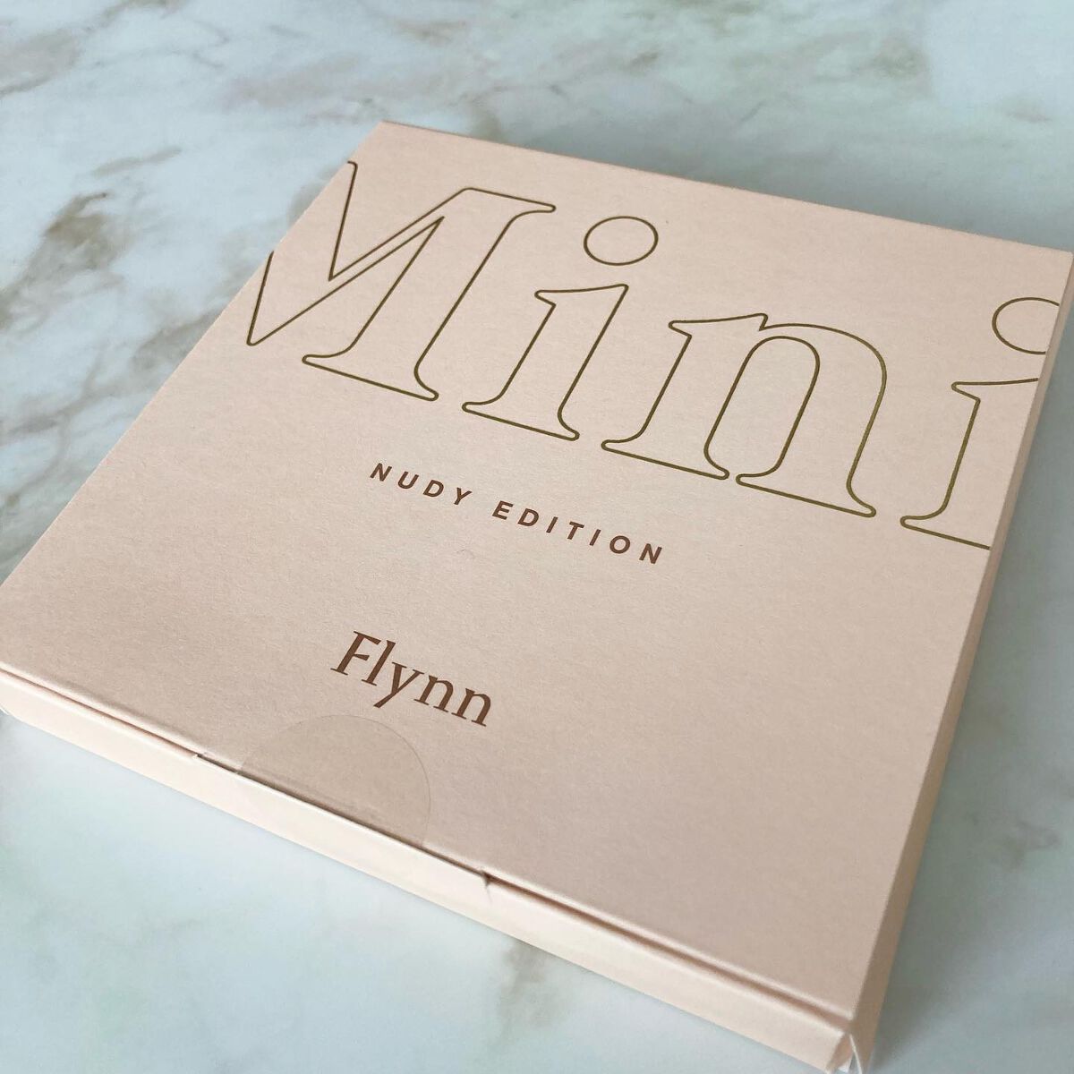 ミニヌーディーエディション/Flynn/メイクアップキットを使ったクチコミ(2枚目)