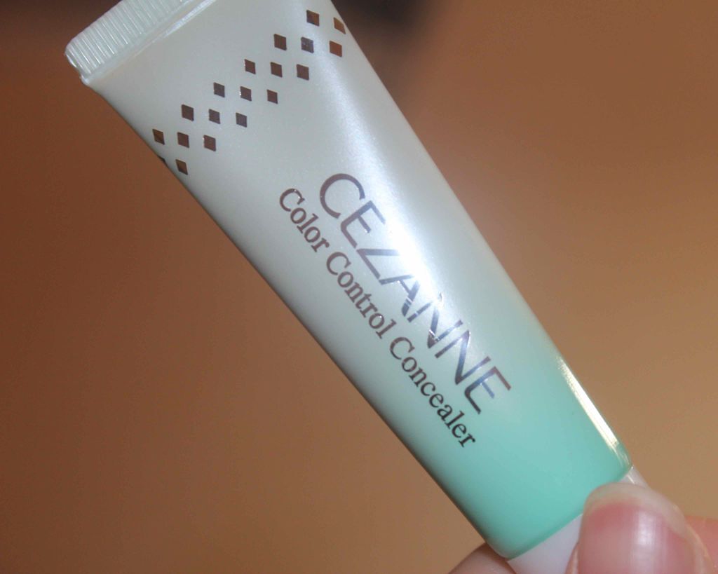 赤み補正コンシーラー/CEZANNE/クリームコンシーラーを使ったクチコミ（2枚目）
