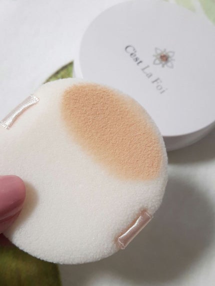 エッセンスパウダー /セラフォア/プレストパウダーを使ったクチコミ(4枚目)