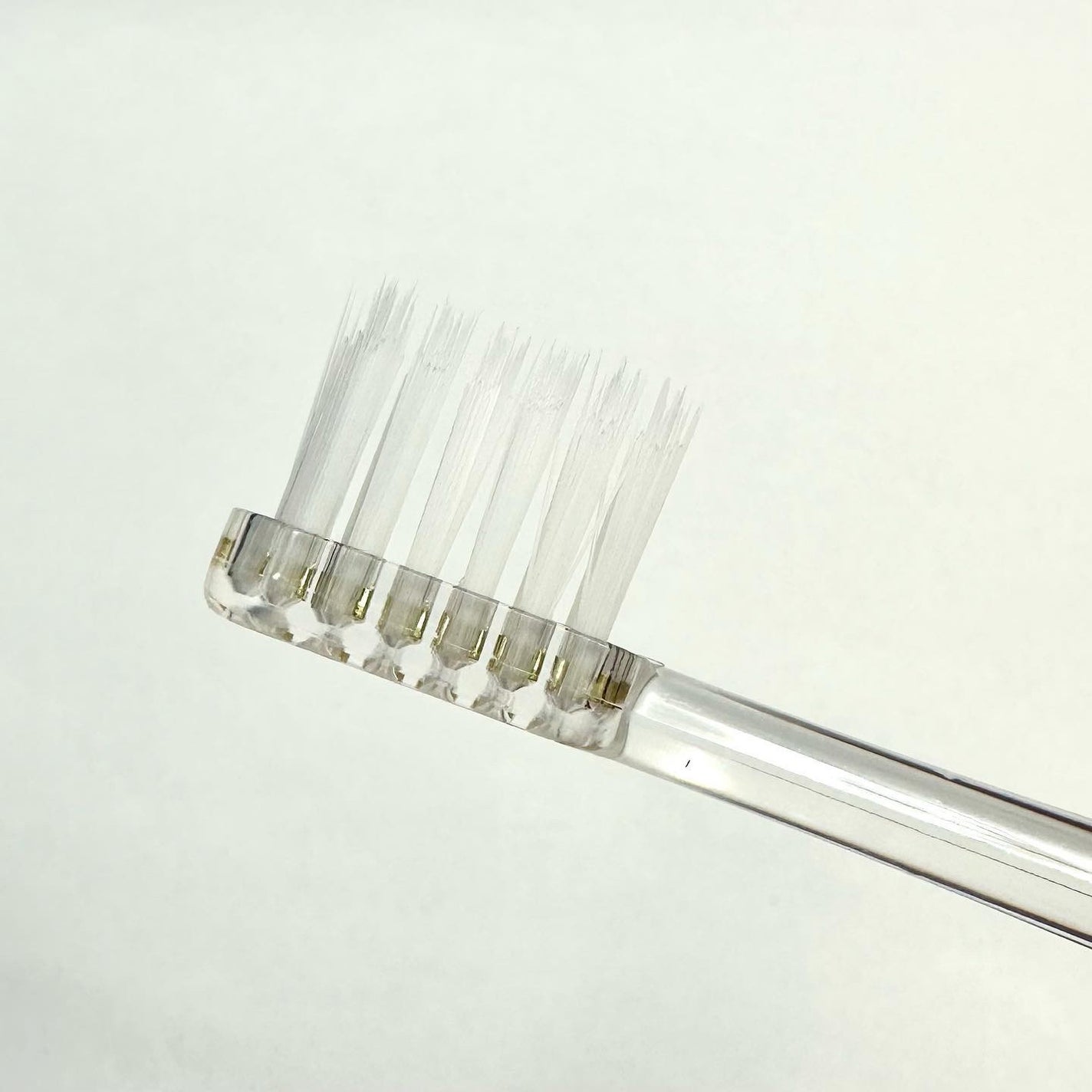 アパガードクリスタル歯ブラシ/アパガード/歯ブラシを使ったクチコミ(5枚目)