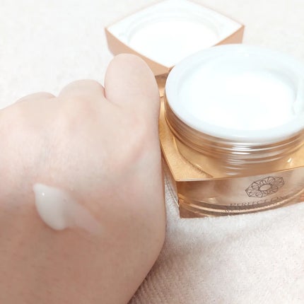 パーフェクトワン 薬用リンクルストレッチジェル/パーフェクトワン/オールインワン化粧品を使ったクチコミ(4枚目)