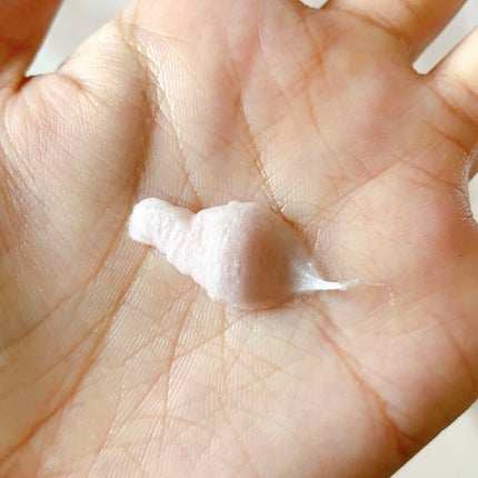 リバイビングローズインフュージョンクリームクレンザー/AROMATICA/洗顔フォームを使ったクチコミ(2枚目)