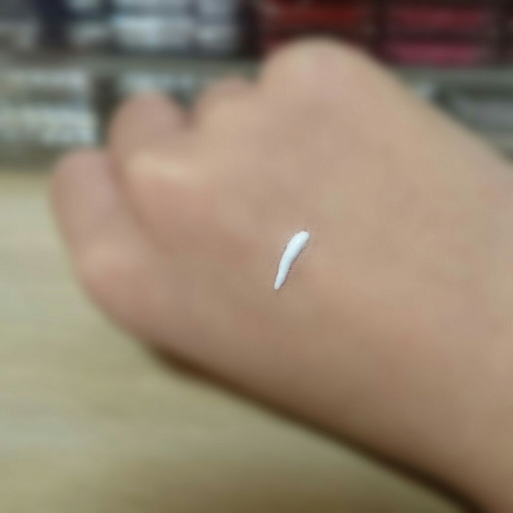 UVウルトラフィットベースN/CEZANNE/化粧下地を使ったクチコミ（2枚目）