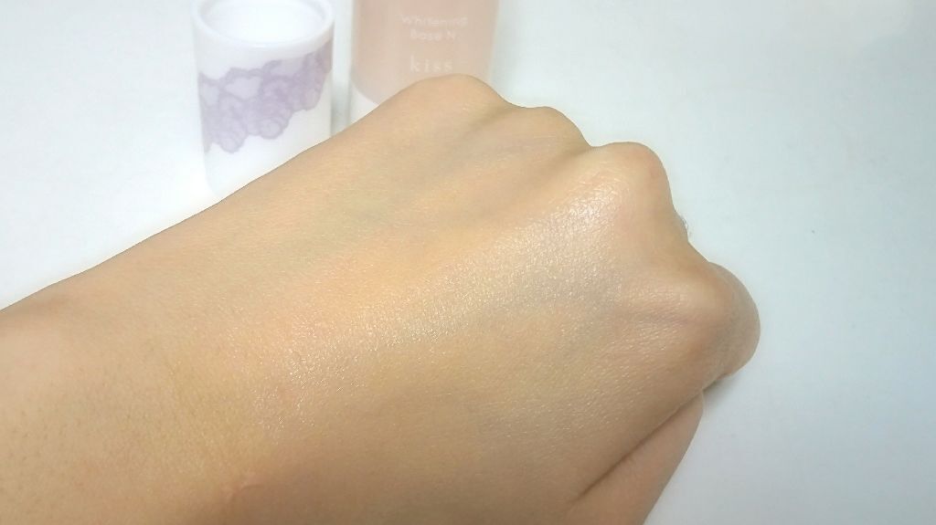 マットシフォン UVホワイトニングベースN/KiSS/化粧下地を使ったクチコミ(3枚目)