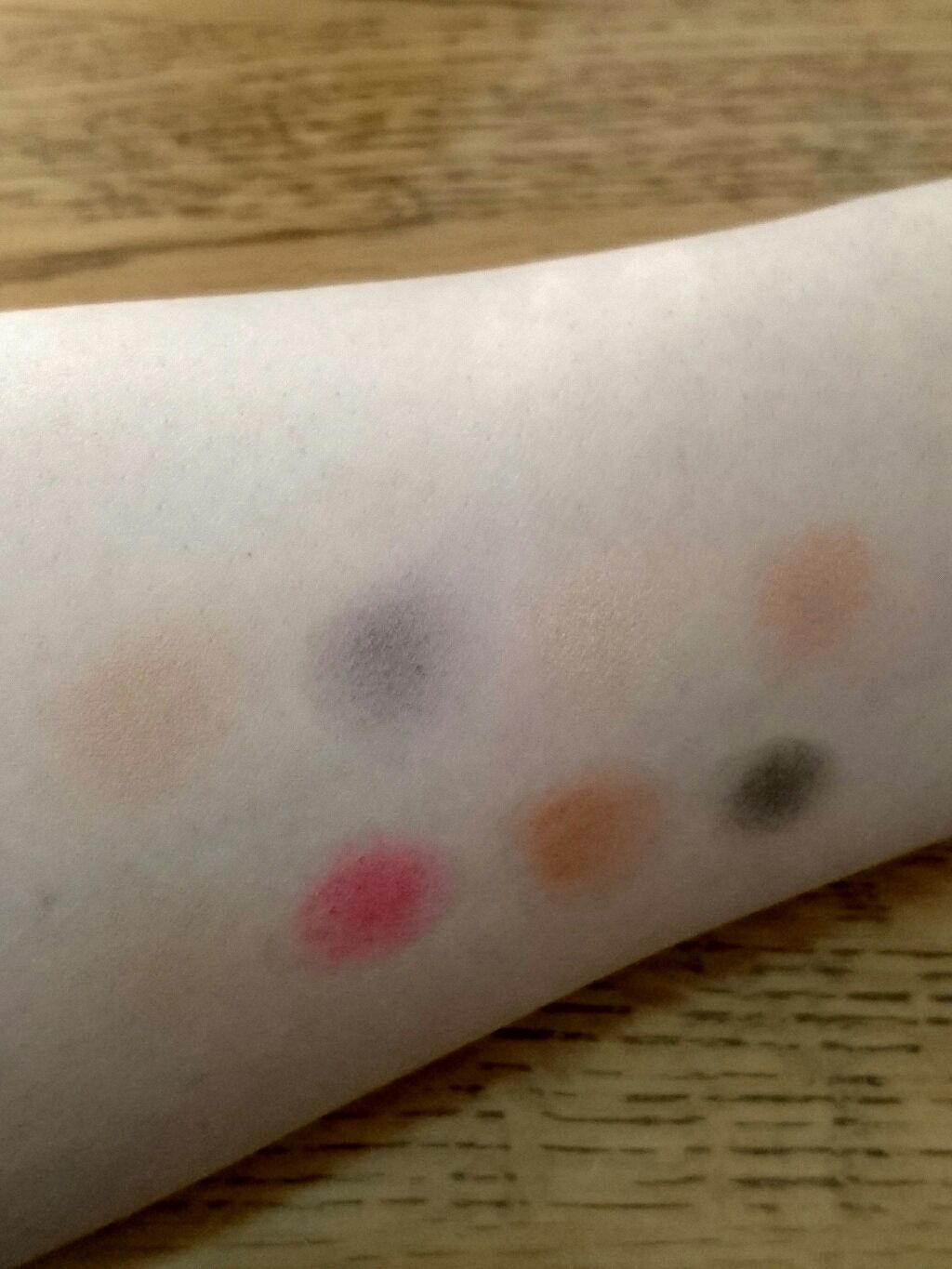 bataco on LIPS 「まだちゃんと使えてないんですが!テンション上がりすぎて!!笑今..」(2枚目)