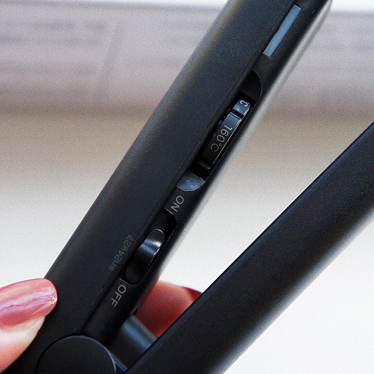 スタイリッシュ マイナスイオンストレートアイロン ブラック MHS-2520-K/mod's hair/ストレートアイロンを使ったクチコミ(5枚目)