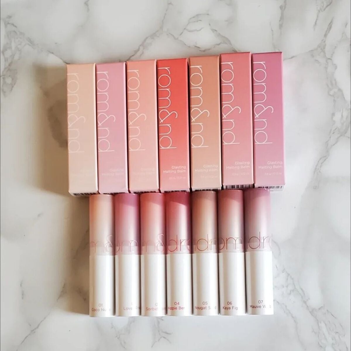 グラスティングメルティングバーム/rom&nd/リップバームを使ったクチコミ(1枚目)