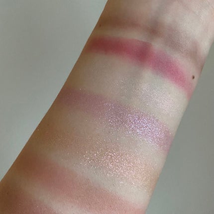 コンパクトアディクション “エターナル イン ピンク”/ADDICTION/アイシャドウパレットを使ったクチコミ(6枚目)