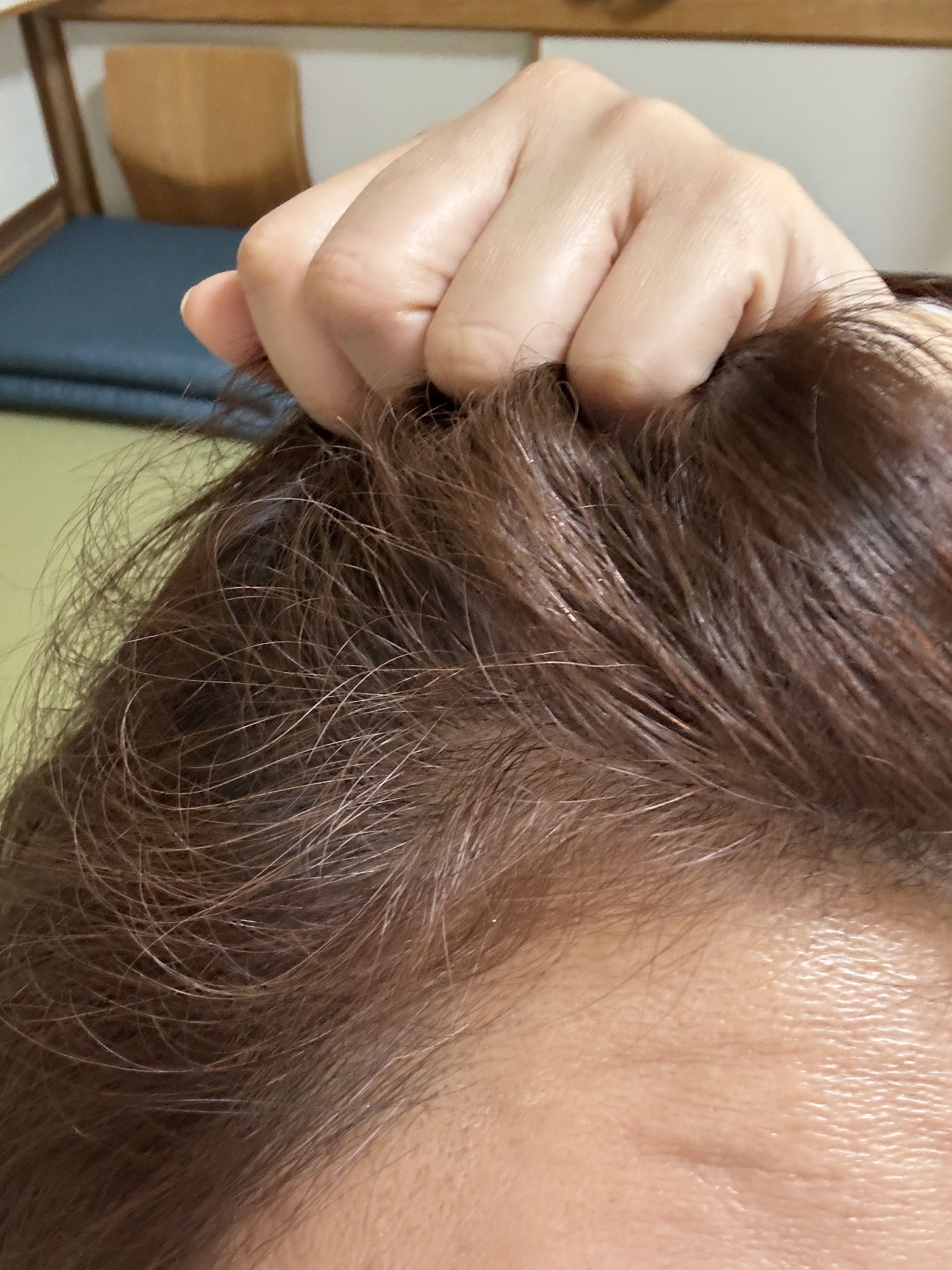 泡クリームカラー 3N シフォンブラウン/ビゲン/ヘアカラーを使ったクチコミ（3枚目）