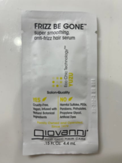 フリッズビーゴーン スムージング ヘアセラム/giovanni/ヘアオイルを使ったクチコミ(1枚目)