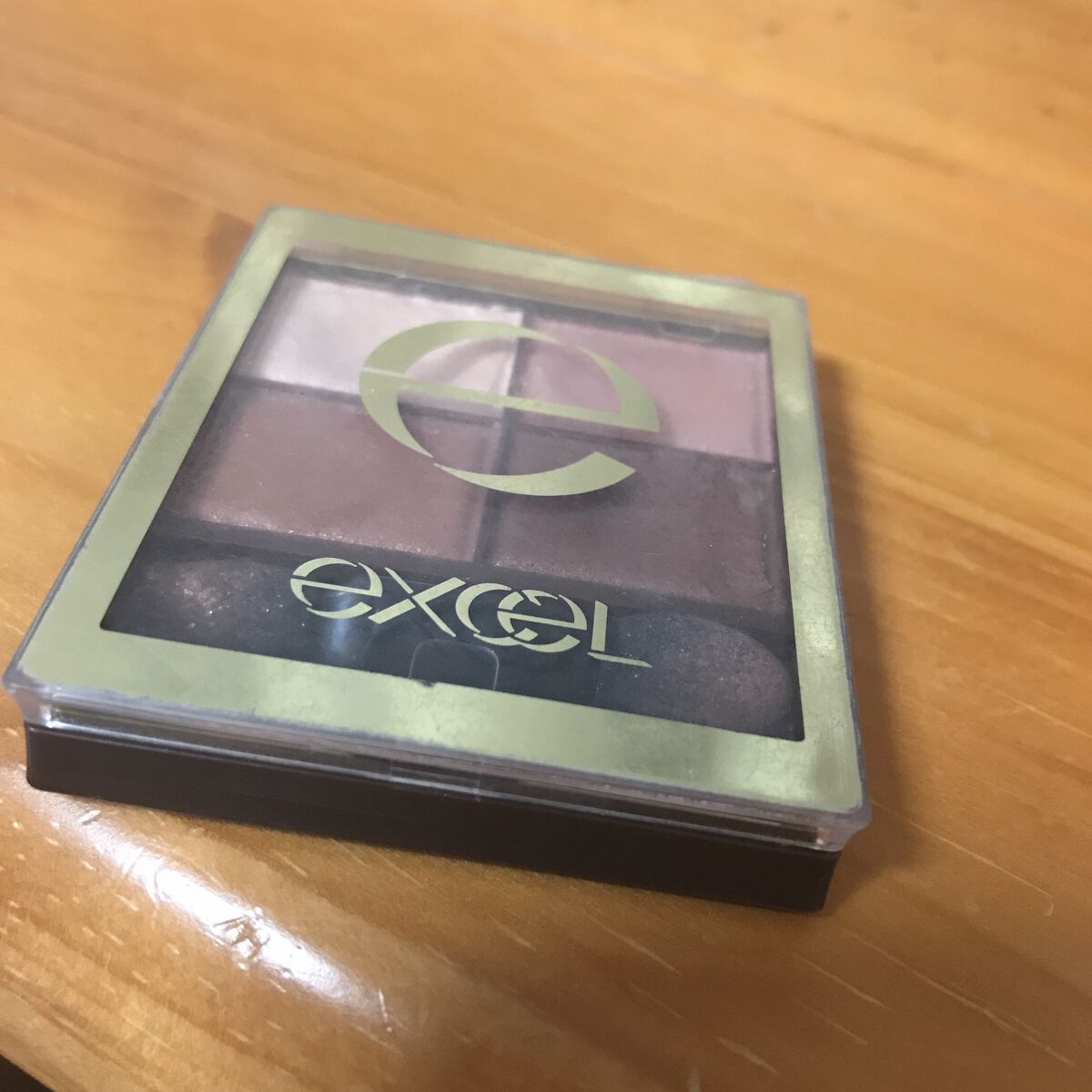 スキニーリッチシャドウ/excel/アイシャドウパレットを使ったクチコミ(2枚目)