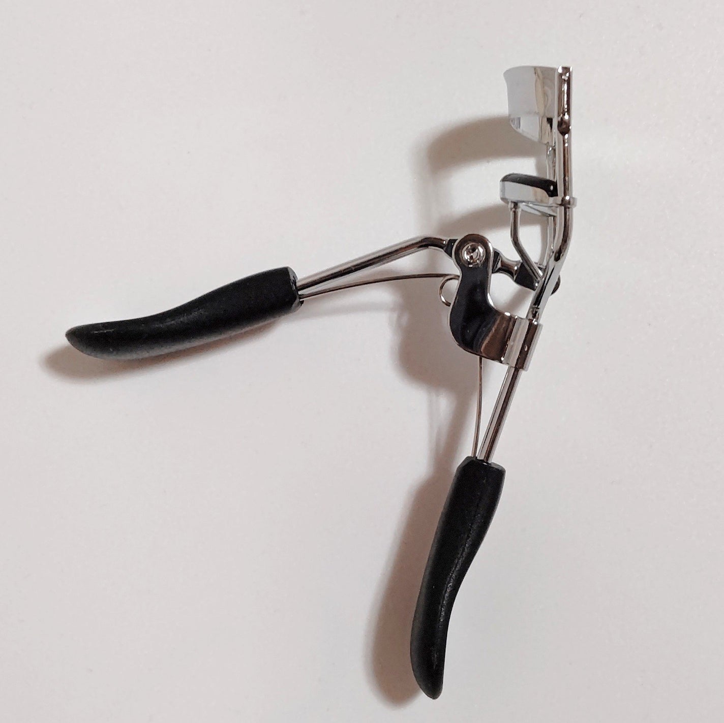 アイラッシュカーラー(スプリングタイプ)/DAISO/ビューラーを使ったクチコミ(6枚目)