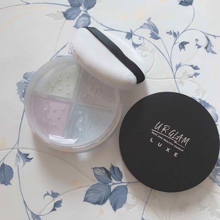 UR GLAM LUXE 4 COLORS FACE POWDER/U R GLAM/ルースパウダーを使ったクチコミ(1枚目)