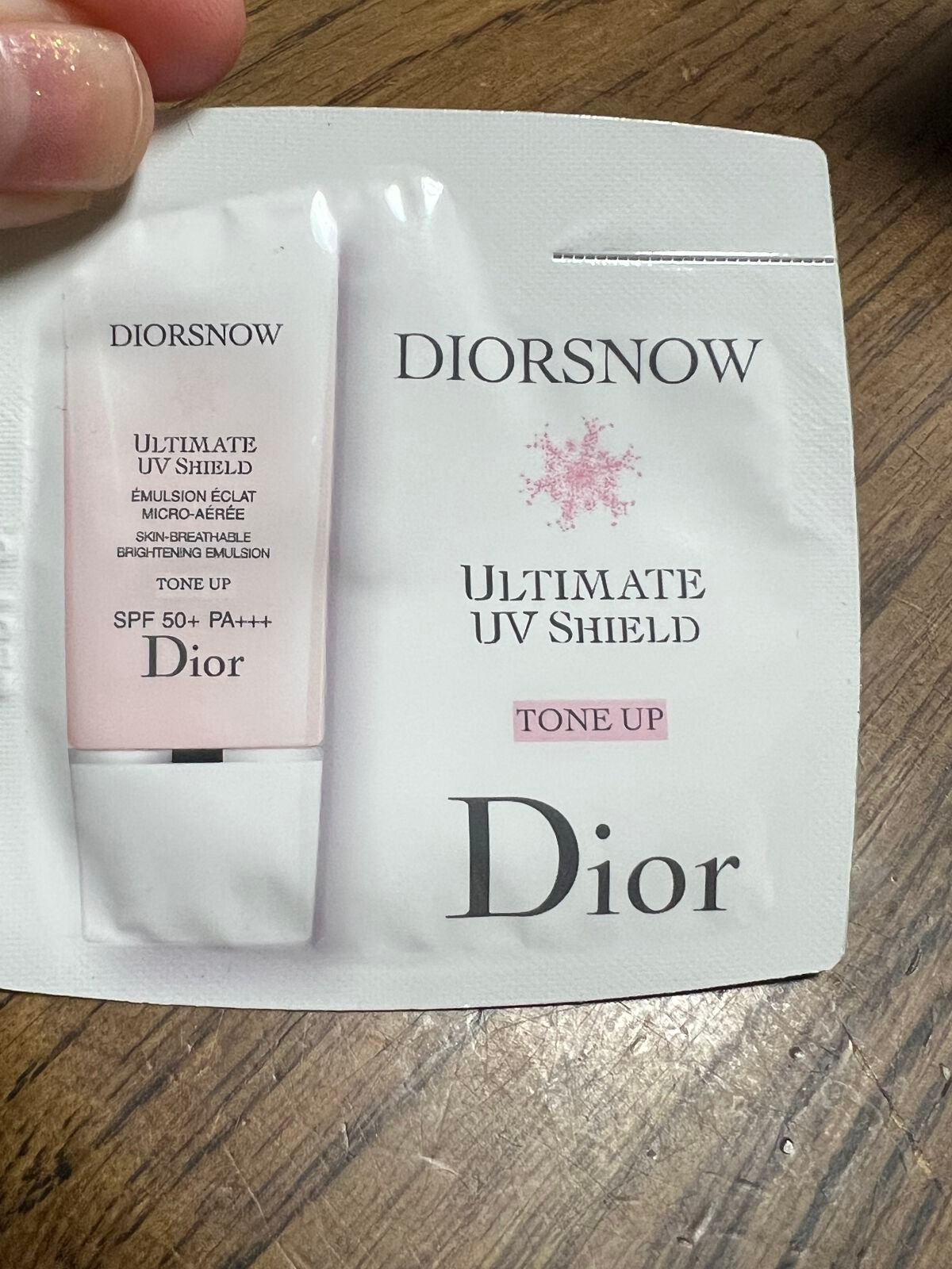 【旧】スノー UVシールド トーンアップ 50+/Dior/日焼け止めミルクを使ったクチコミ(1枚目)