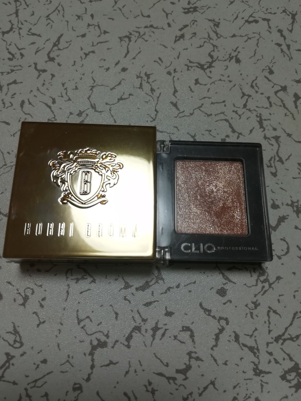 プロ シングル シャドウ/CLIO/単色アイシャドウを使ったクチコミ（2枚目）